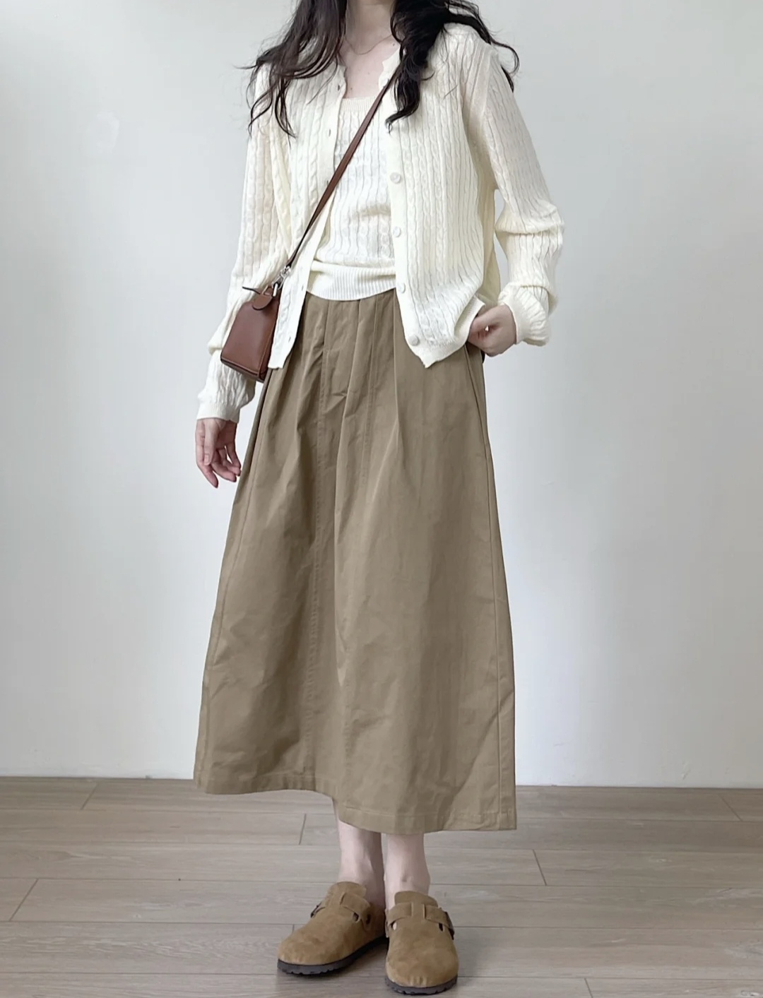 秋季米白色全部颜色搭配,米白色搭配什么颜色俏皮可爱