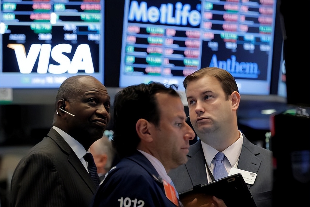 美国次贷危机后全球经济出现现象,受美国次贷危机的影响全球的经济