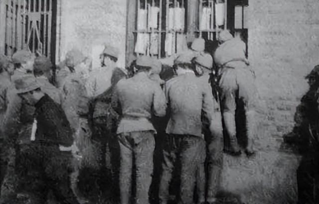 【晚清*楼青**秘影】媚态撩人，丰乳肥臀，女子风姿再现！