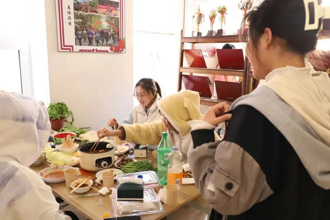 各具特色、独家体验！学长学姐带你逛遍六大社区