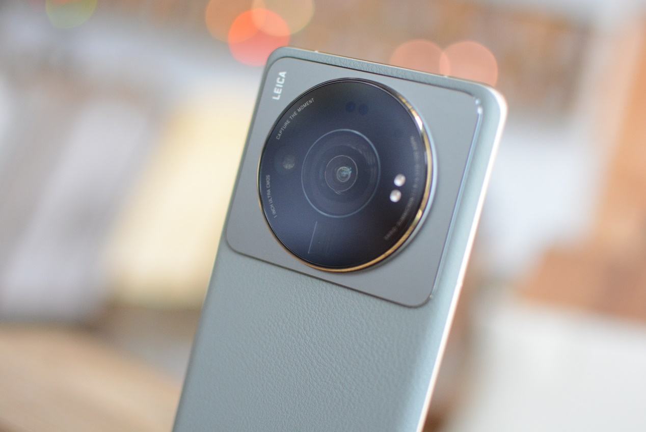 不玩游戏拍照好续航能力强的手机,华为拍照手机p系和m系哪个强