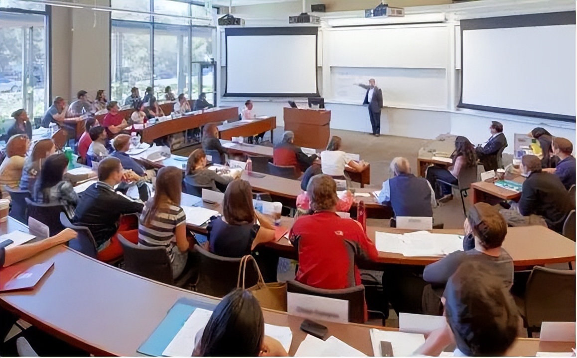 美国大学被开除怎么转校,美国高中被开除怎么补救