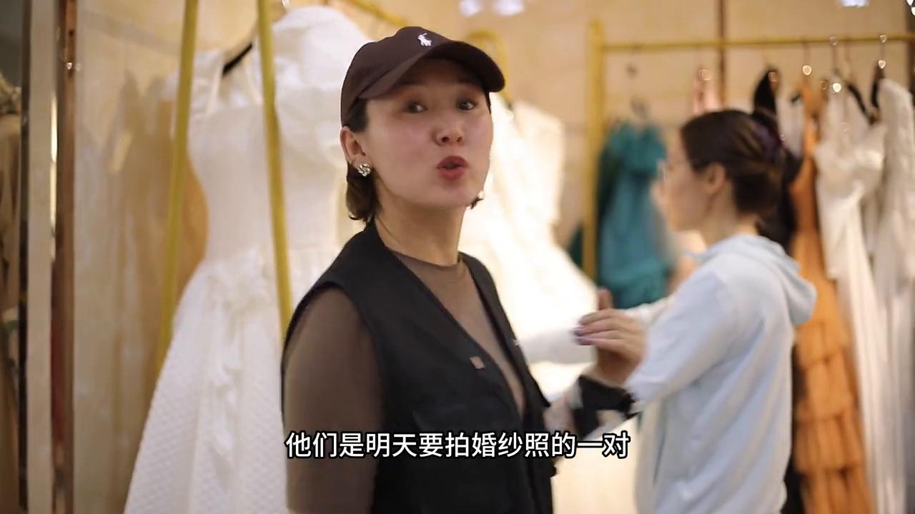 创业故事开蛋糕店,创业故事红木