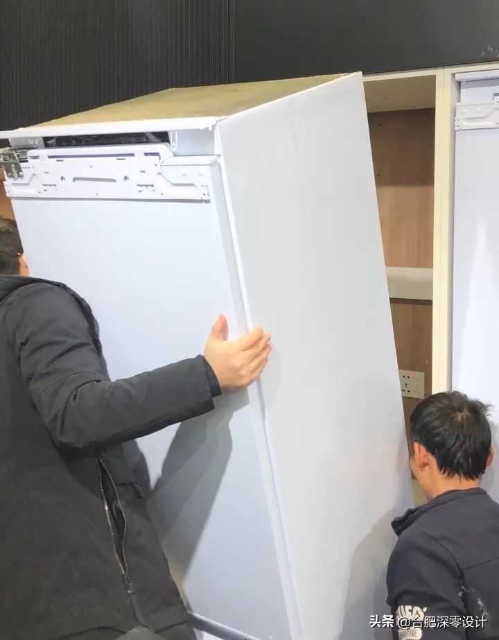 买多大容量的冰箱最实用,买两个小冰箱还是买一个大冰箱