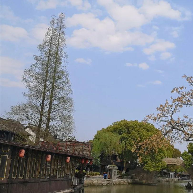 炎症后皮肤黑黑的,怎么办?