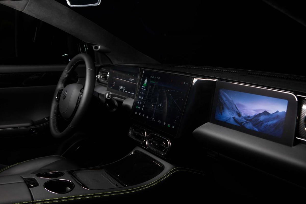 23款零跑c01外观颜色哪款性价比高,2024款零跑c01最新优惠