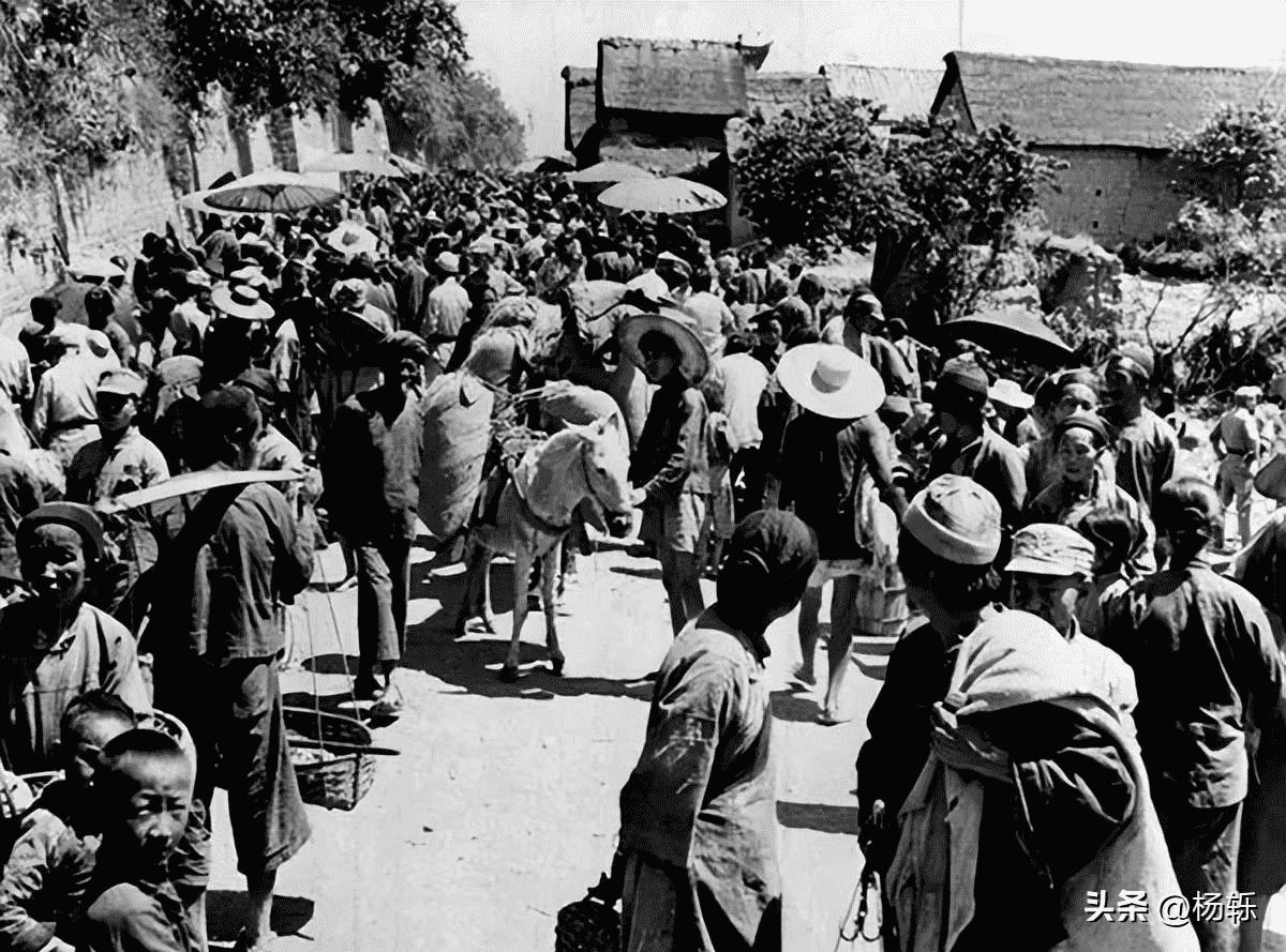 日军当着国军的面杀俘虏,日军侵华兽行