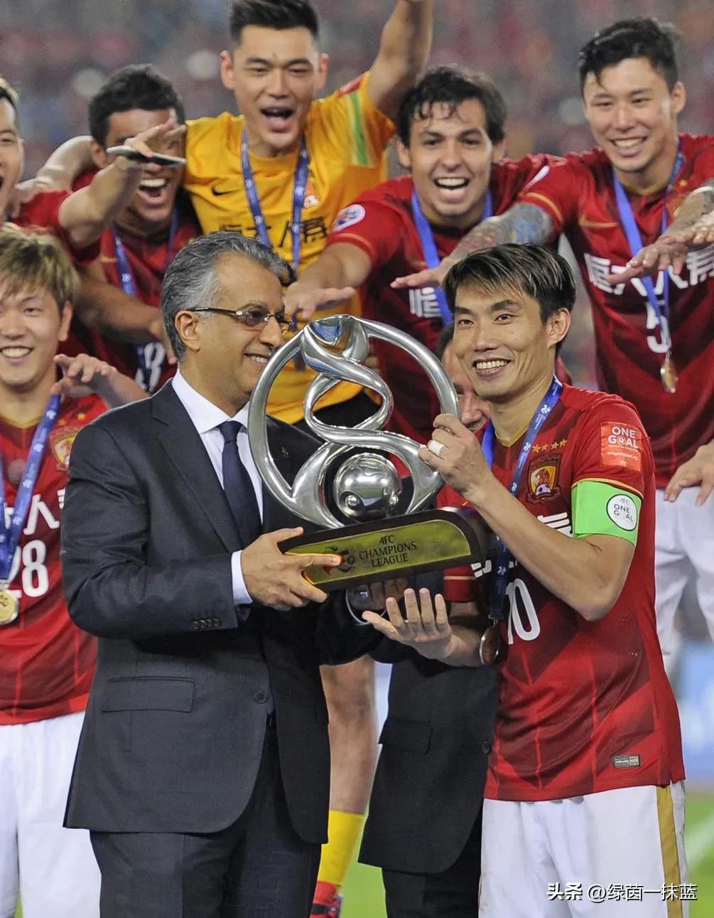 郑智邵佳一关系,邵佳一郑智陈涛国家队教练组