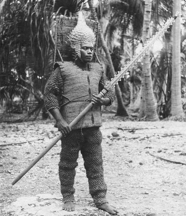 基里巴斯武士的盔甲如何？用鱼皮做盔甲，椰子纤维编护甲