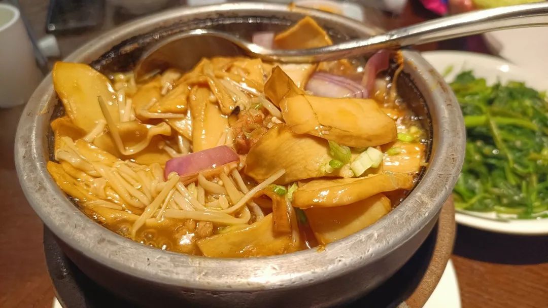 璋堣皥鍦ㄥ帵闂ㄥ悆鐨勫嚑椤块キ,鍘﹂棬鏈変粈涔堥キ