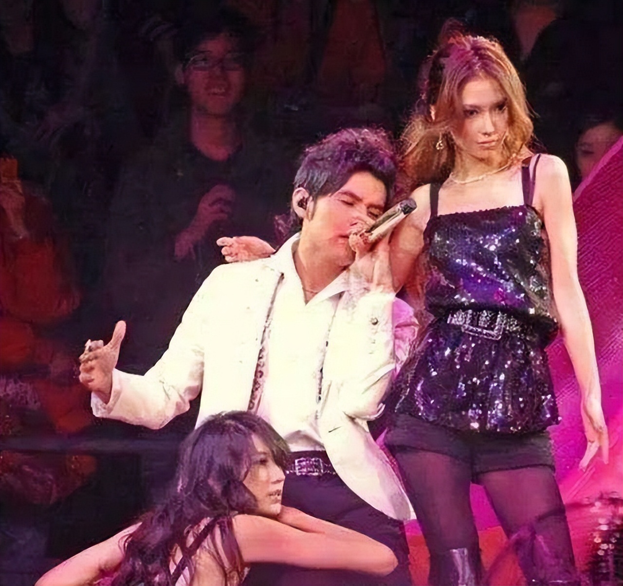 有种“整容”叫黄晓明离婚，前妻杨颖变化不大，他却像换个人