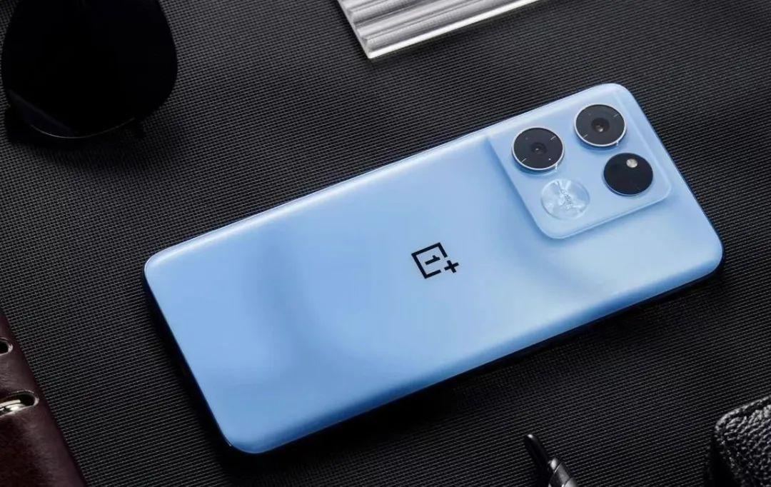 搭载天玑8100性能最好的手机,口碑最好的天玑8100旗舰手机