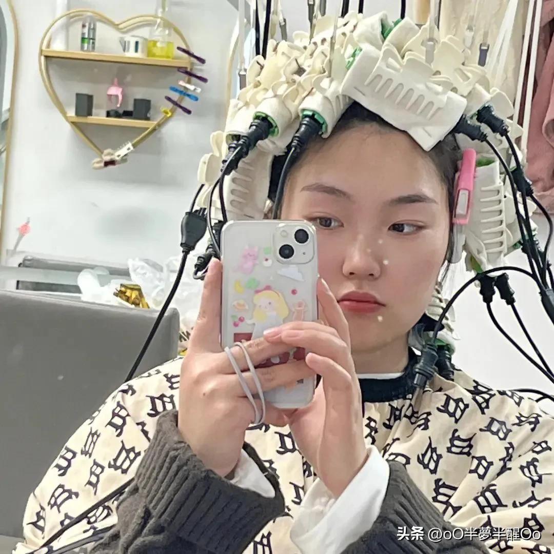 那一年女同事陪我买被子