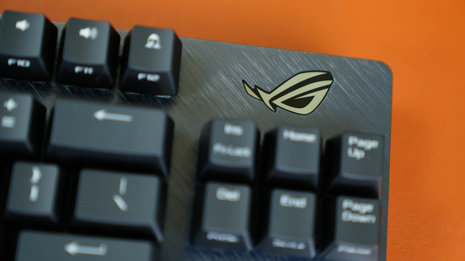 rog游侠竞技版红轴机械键盘评测,rognxtkl竞技版键盘测评