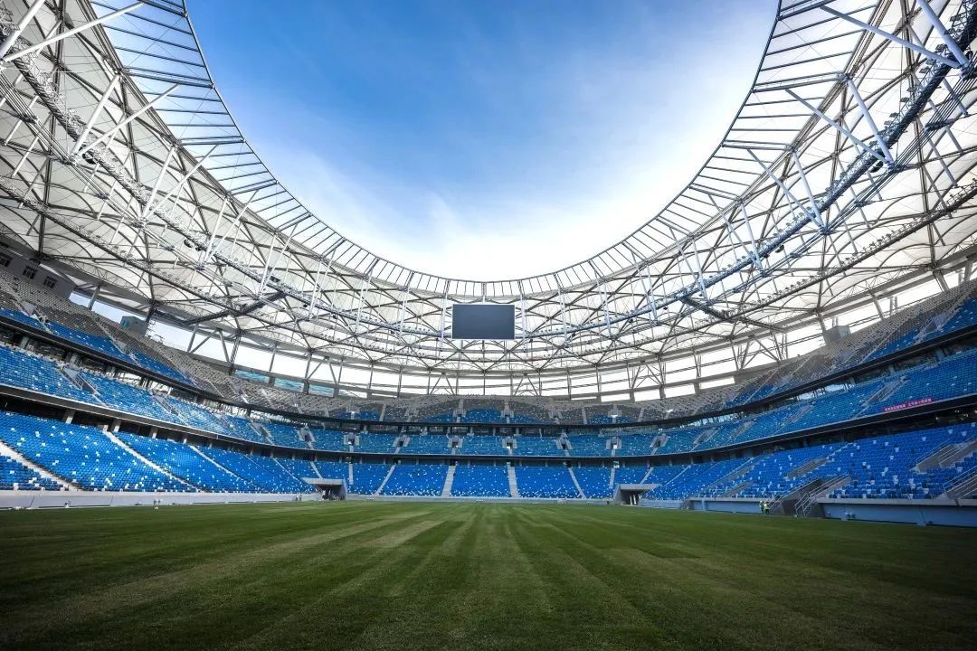 中国首座三面环海的世界级足球场,亚洲十座顶级足球场