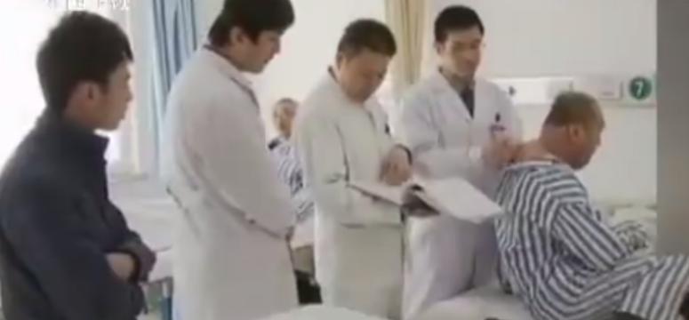 辽宁男子喝酒达三万斤,辽宁大叔40年喝成河马脖