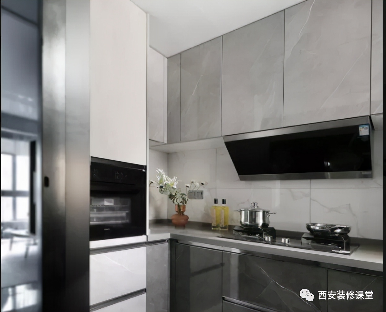 烟机与吊柜之间缝隙如何遮丑,橱柜吊柜烟机缝隙25公分怎么办