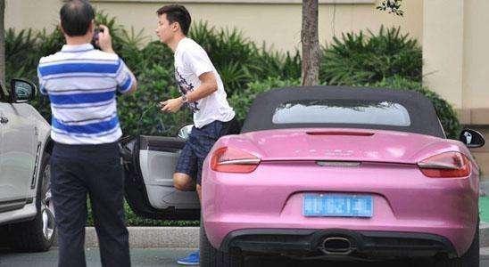 国足球员座驾让普通人羡慕,国足队员豪车大比拼