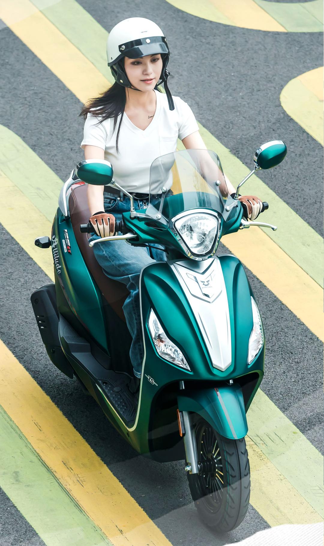 宗申125et2023款精致版,宗申最新款125