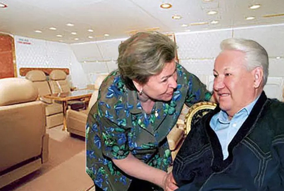 叶利钦访美喝酒笑话,叶利钦访美克林顿演讲