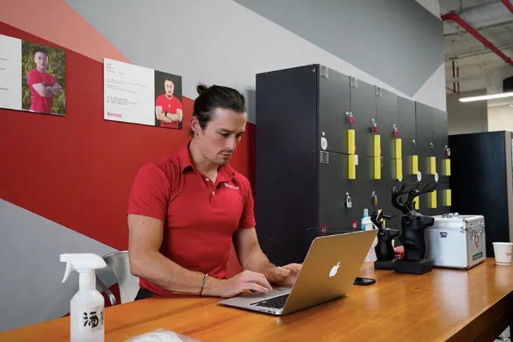 疫情挤破高负债健身房泡沫，小型店加速，大型店被迫“瘦身”？