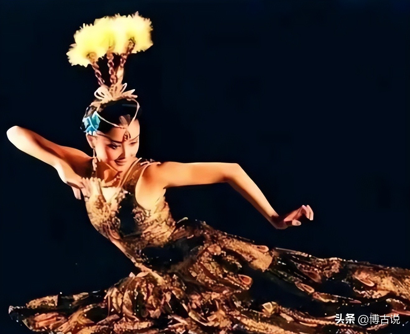 “东方美神”最后时光:自费27万执意从美回国,落地5天魂归故里