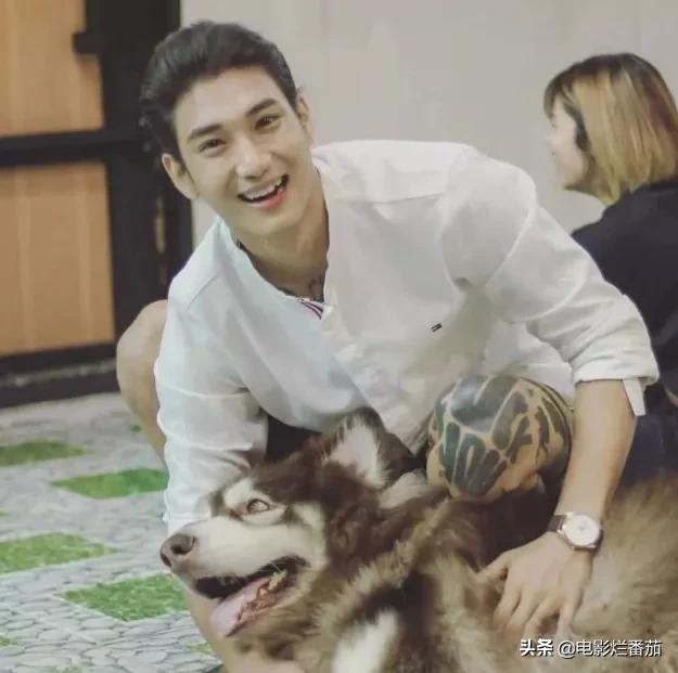 全球最帅100张面孔肖战,全球最帅十大面孔肖战