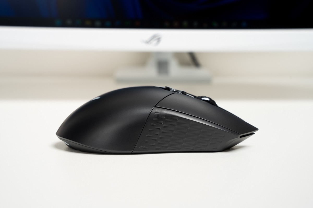 无线fps鼠标雷蛇,无线游戏鼠标雷柏