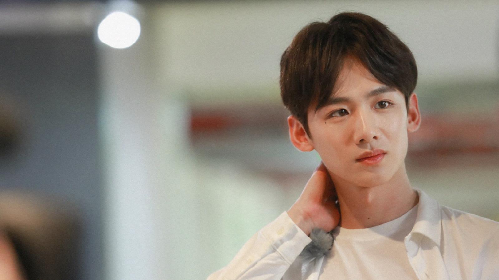 周杰伦黄晓明沙溢吴彦祖聂远,黄晓明周杰伦头发稀疏