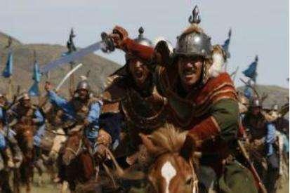 从服饰借代词看古代人物的社会身份，黄袍、红袖、青衣，什么意思