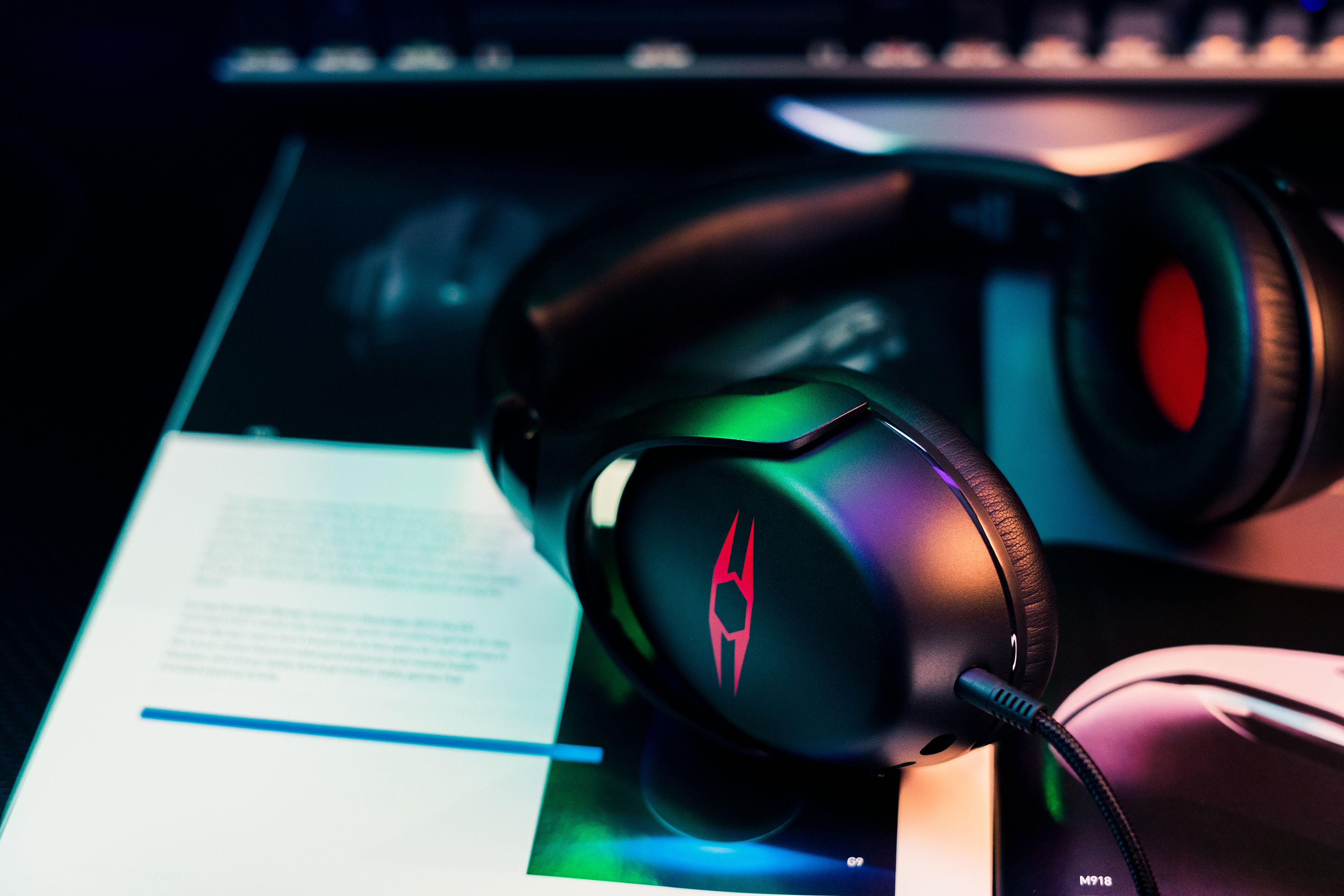 电竞耳机最好用的是哪款,电竞耳机哪一款比较好用