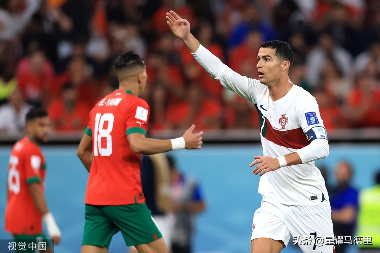 c罗是痛哭告别世界杯还是笑的,c罗告别世界杯捂脸痛哭视频