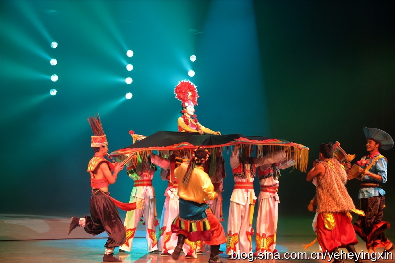 丽江丽水金沙表演好看吗,丽水金沙民族歌舞表演