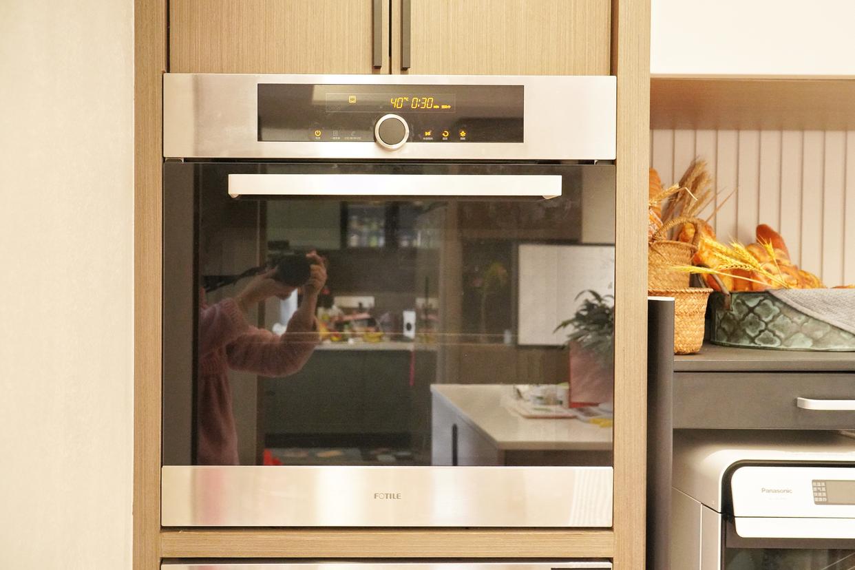 秘制卤烤软糯猪手,德国咸脆猪手如何烤才皮脆