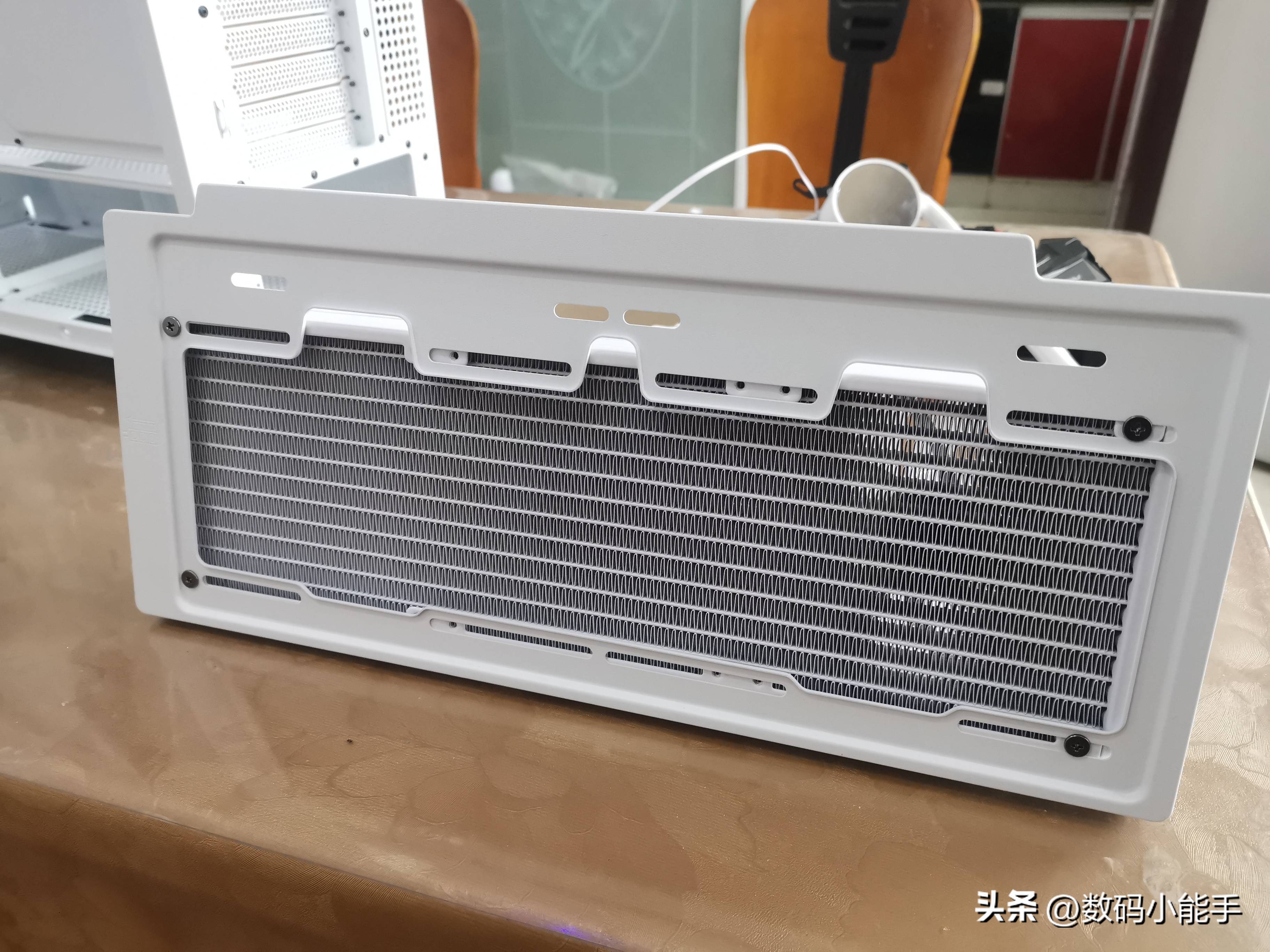 鑫谷昆仑御风机箱怎么样,鑫谷昆仑御风机箱安装展示