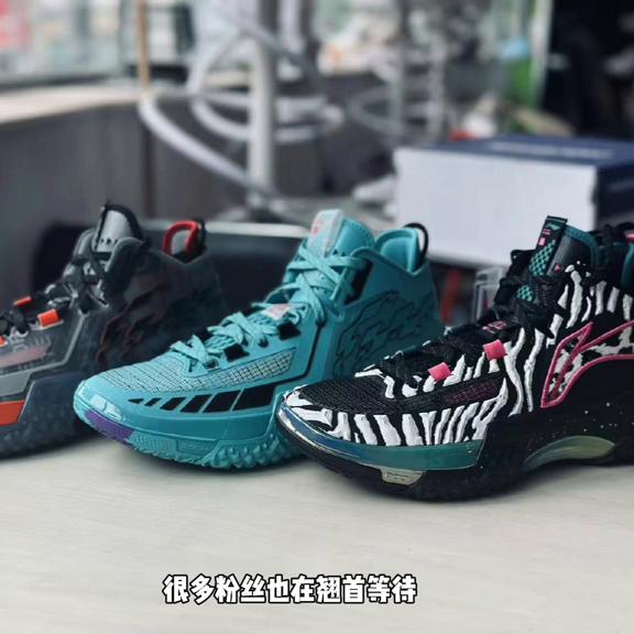 李宁桀骜蜕变测评,李宁桀骜外场野兽