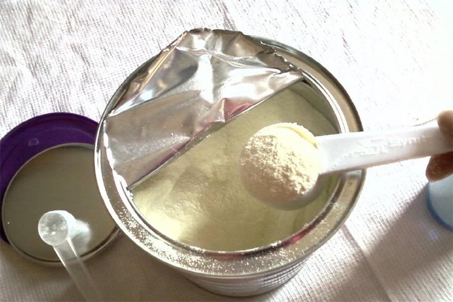 怎么知道奶粉稀还是浓,婴儿奶粉冲泡过浓过稀