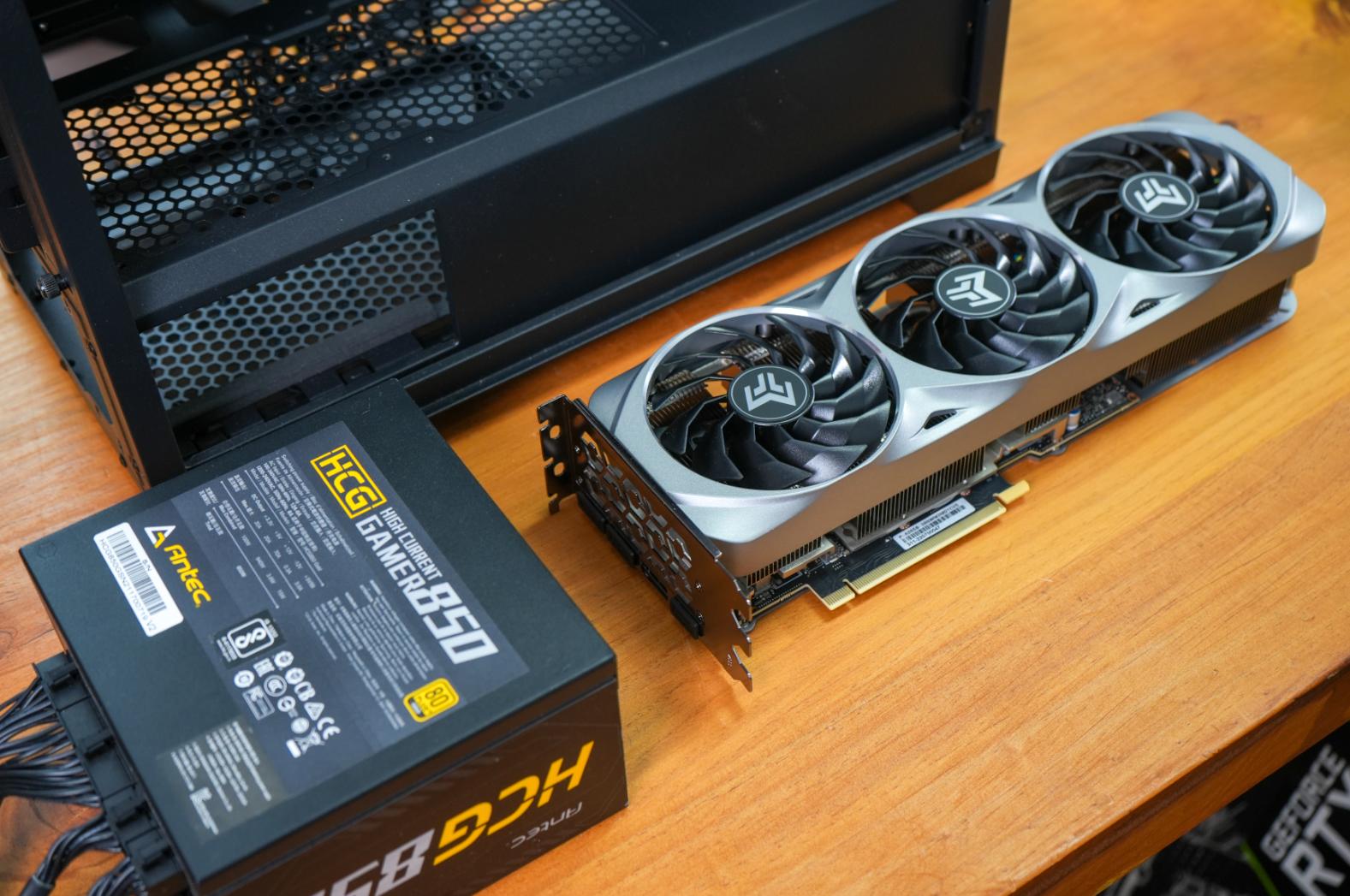 侧透水冷机箱测评,rgb光污染水冷机箱