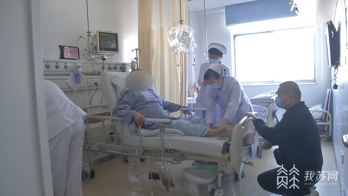 全国各地“熊猫侠”出手相帮南京“熊猫血”患者转入普通病房