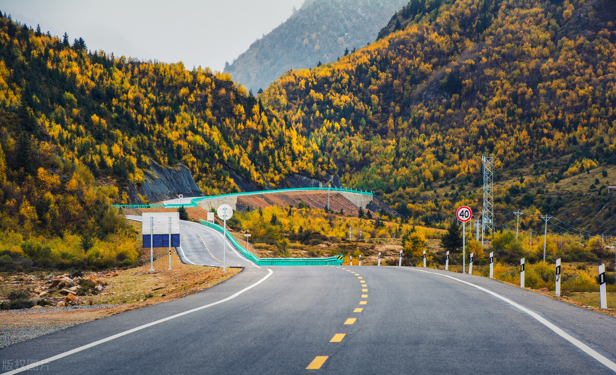云贵川三地好玩的地方,云贵川附近哪个景点景色最好