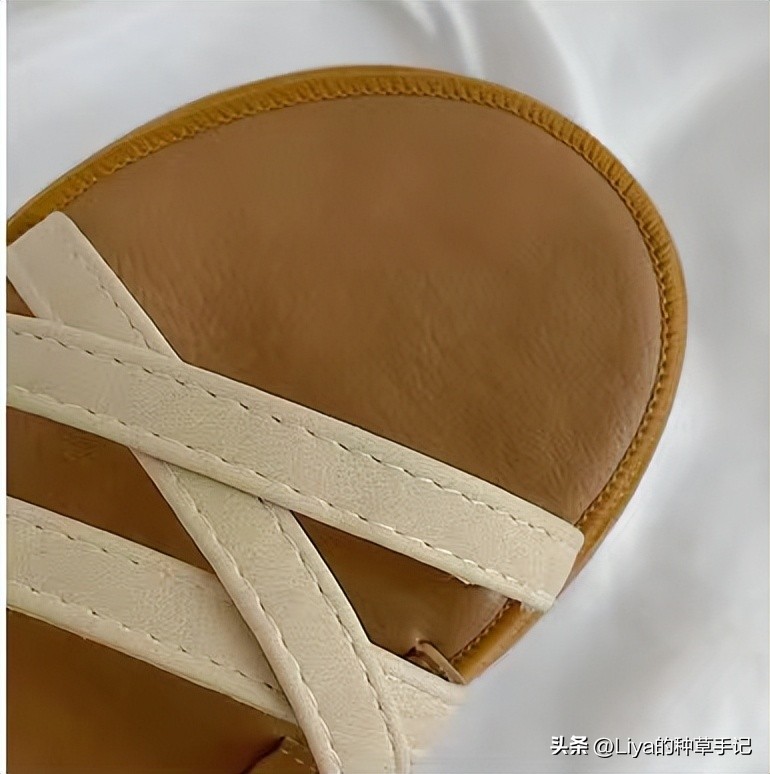 下半年可以穿的鞋,下半年只能买一双的鞋子