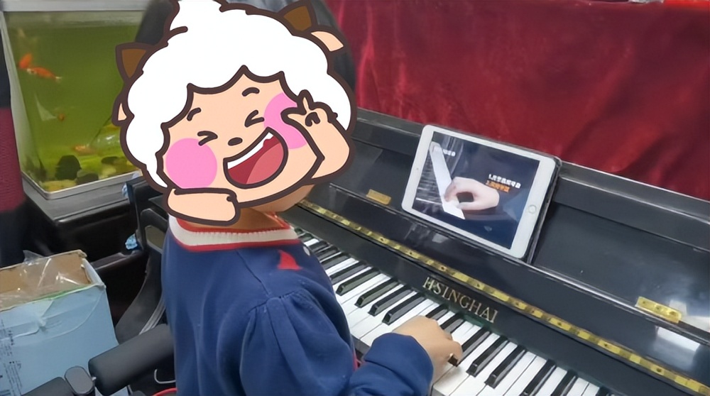 小叶子钢琴课程5天免费,小叶子钢琴启蒙课和陪练区别