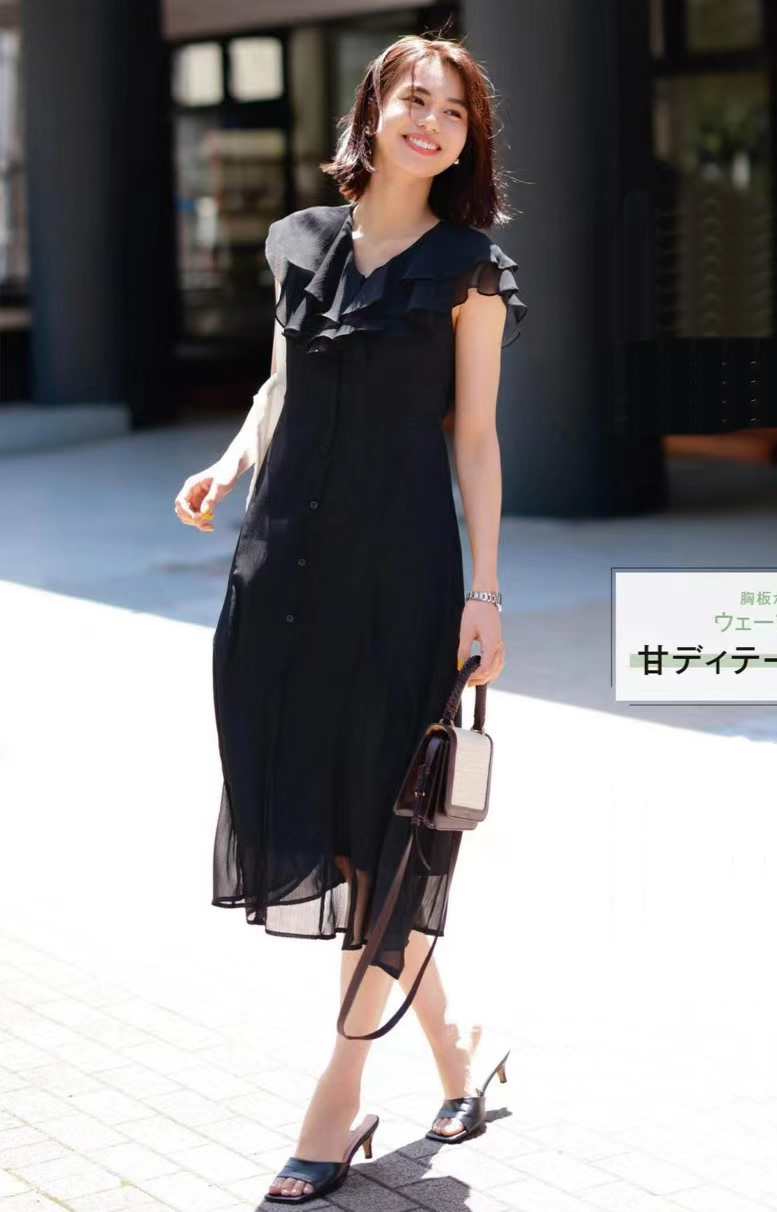 连衣裙穿搭教程显瘦,女生显瘦连衣裙穿搭技巧