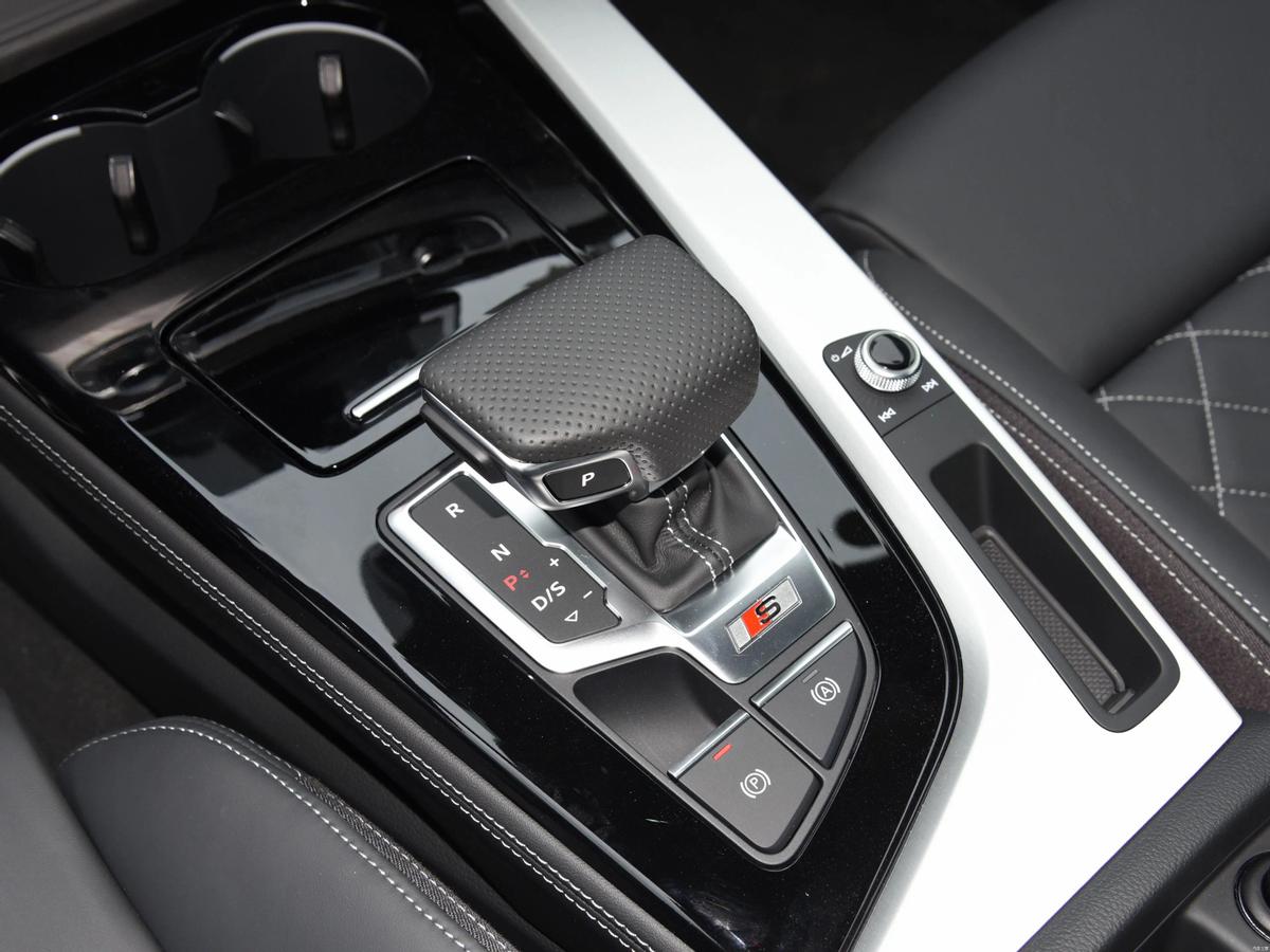 奥迪s5报价及图片2021款落地价,小众性能车推荐