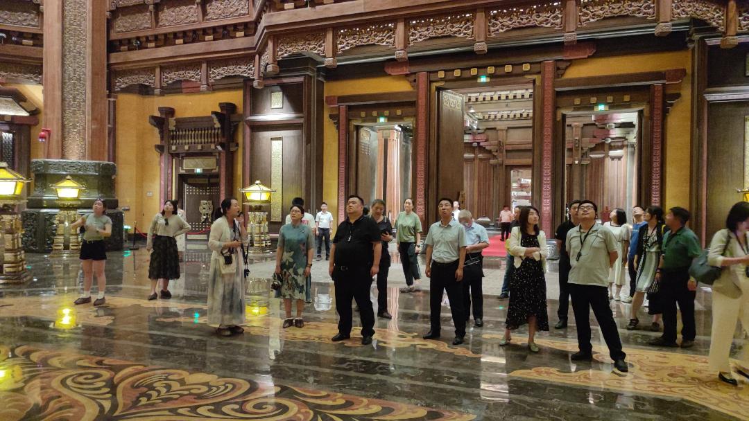 中青旅遨游旅行社,中青旅遨游上海