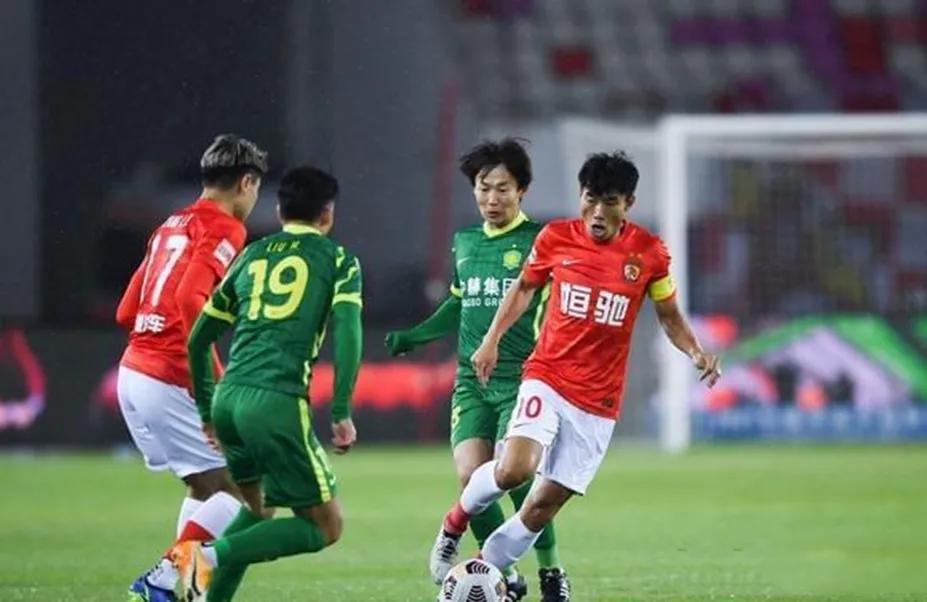 2006中超联赛山东鲁能夺冠,山东鲁能中超冠军的感动