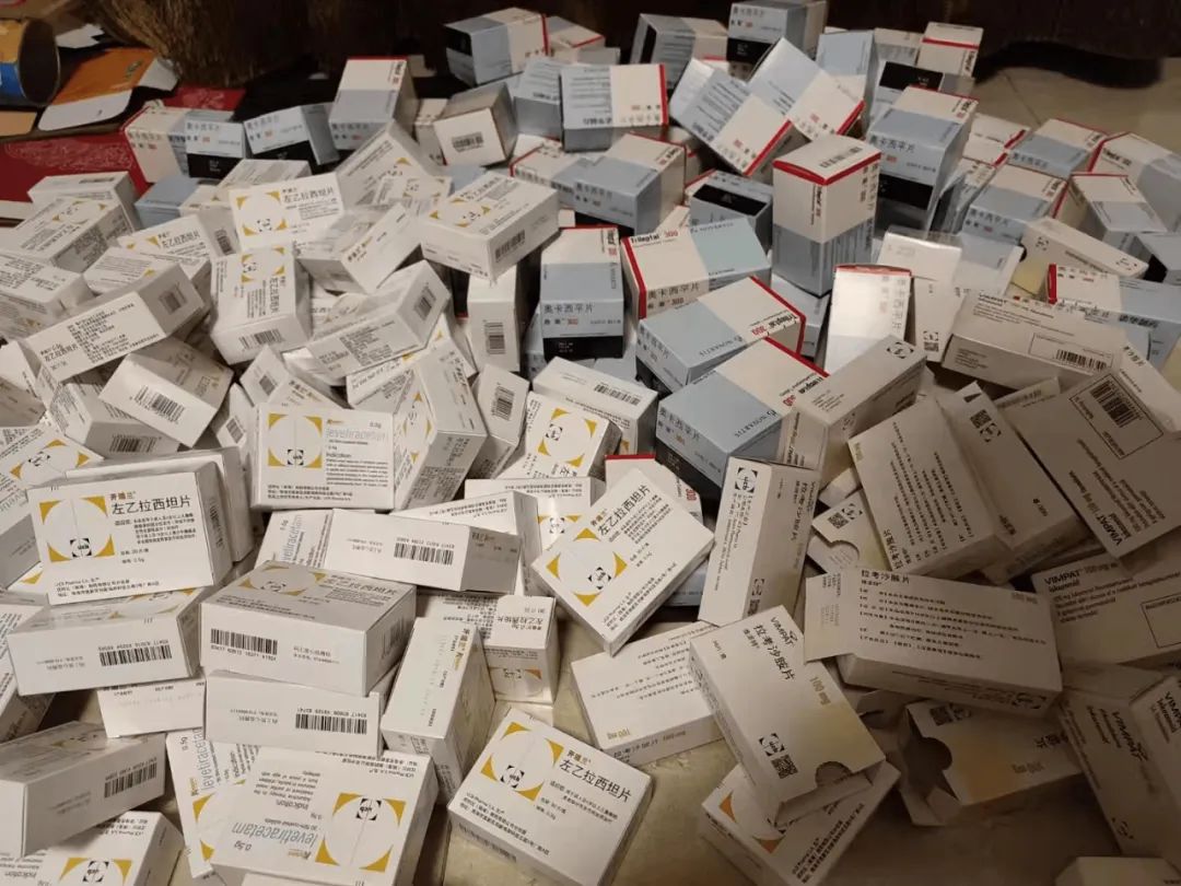 鎶撴崟姣掕穿姹傛儏,鎽佽鎵嬪嵃