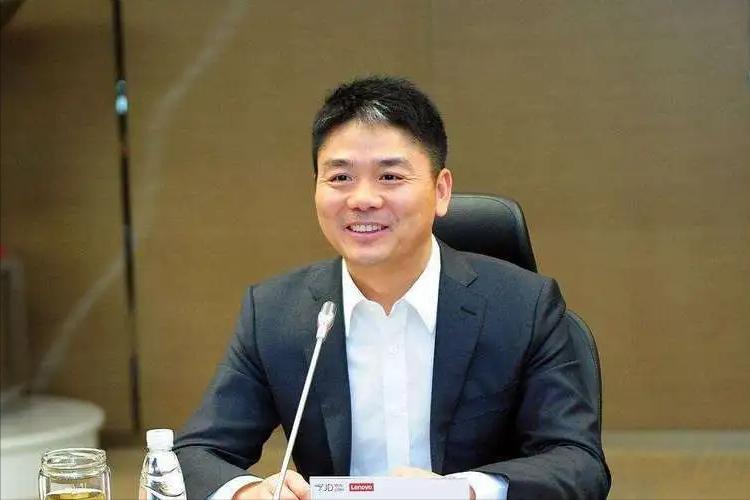 章泽天挺孕肚与刘强东逛超市,刘强东章泽天生二胎了吗