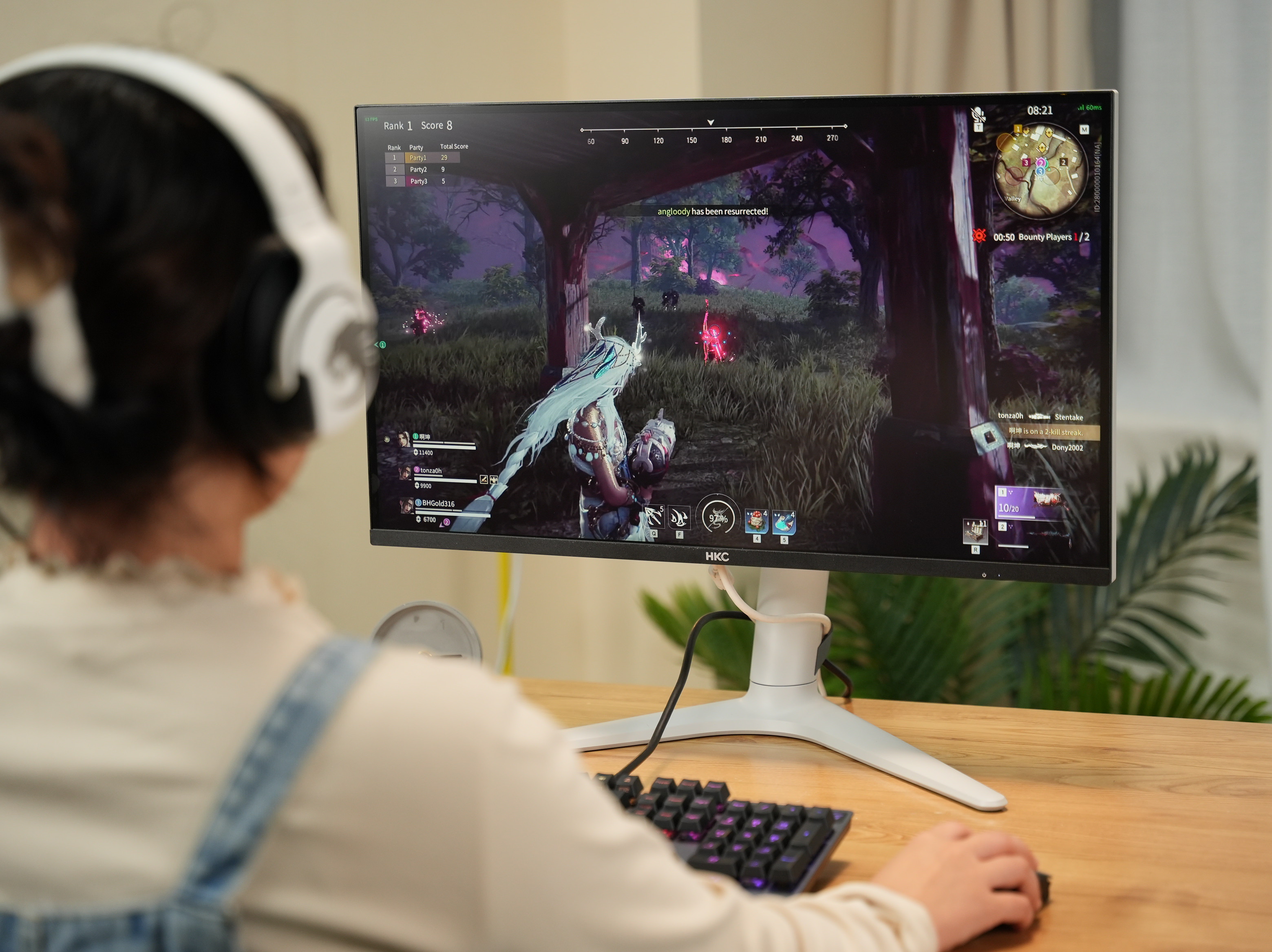 HKC240Hz高刷新品XG272QMax评测：MiniLED+FASTVA究竟有多强？