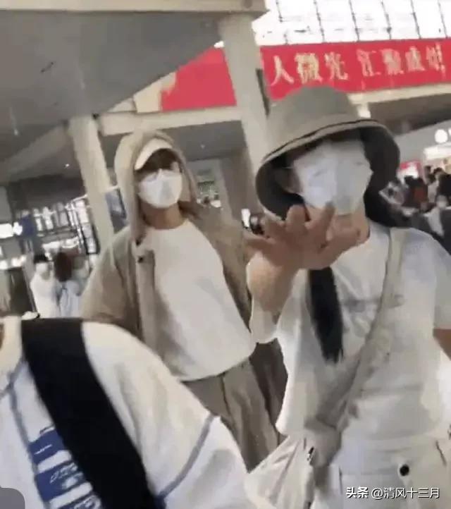 张杰谢娜现身上海高铁完整视频,张杰谢娜助理